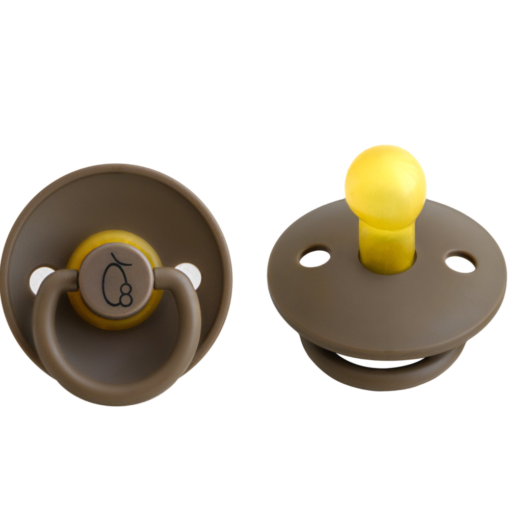 מוצץ חום לתינוק או אייט